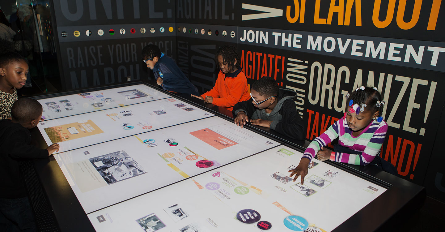 Kids learning about the history of Tennessee in Memphis, TN