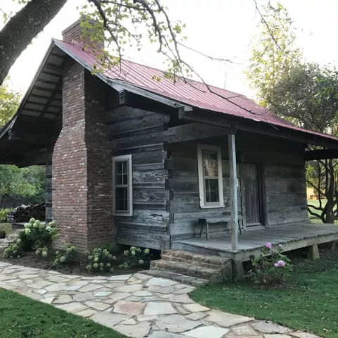 Cotton Gin Cabin