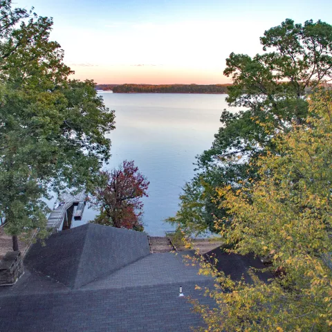 Vacation Rentals  at Pickwick