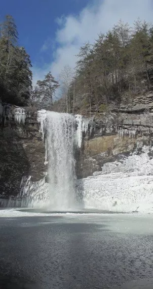 8 Wintery Hikes You Should Take in Tennessee