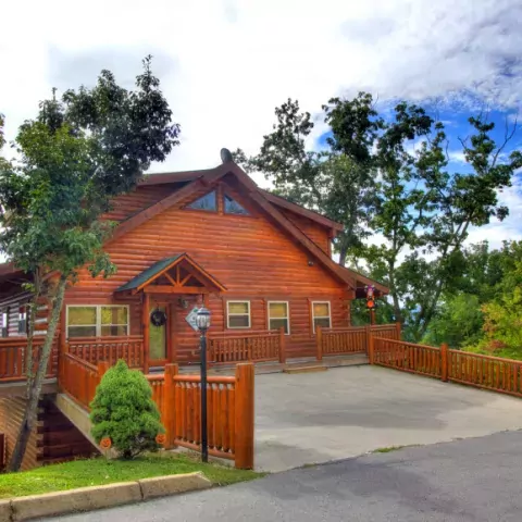 Choose Auntie Belham's Pigeon Forge Cabin Rentals for your next Smoky Mountain Vacation!